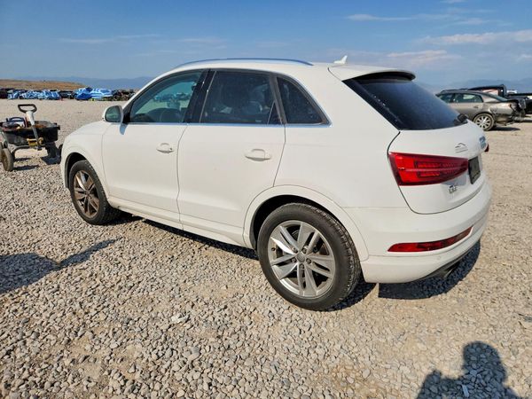 2016 AUDI Q3