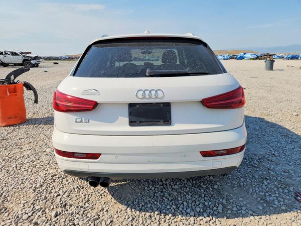 2016 AUDI Q3