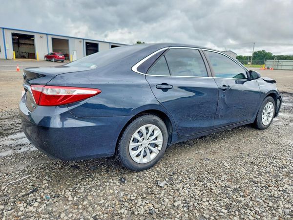 2015 TOYOTA CAMRY SOLA Hybrid