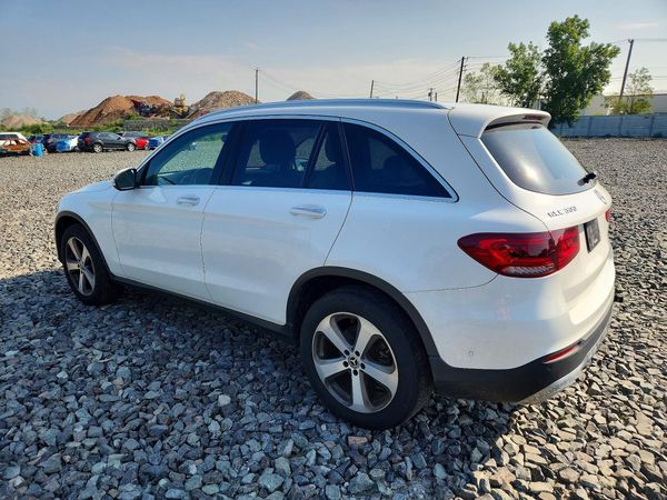 2022 MERCEDES-BENZ GLC GLC300 4MATIC