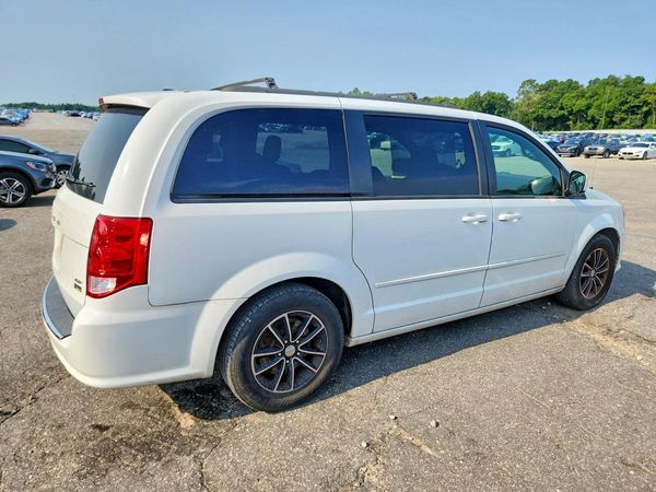 2017 DODGE GRAND CARAVAN GT