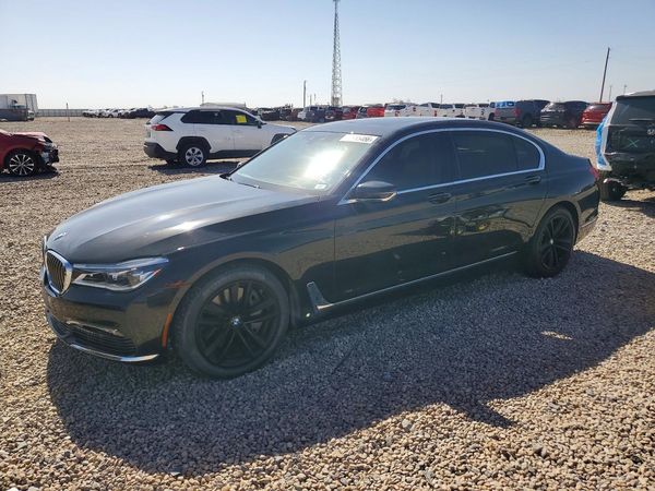 2016 BMW 750 xDrive