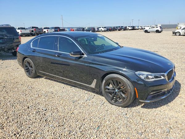 2016 BMW 750 xDrive