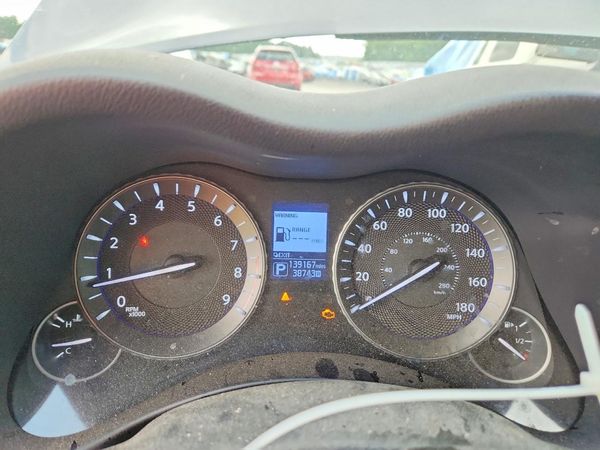 2017 INFINITI Q70