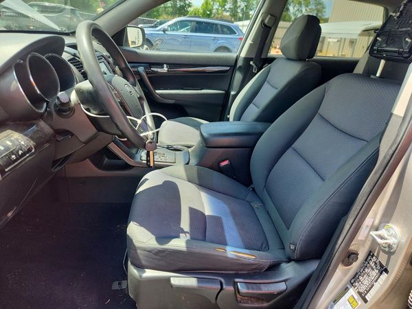 2013 KIA SORENTO