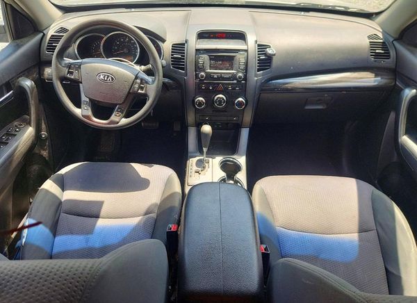 2013 KIA SORENTO