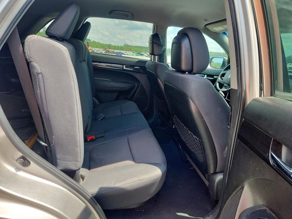 2013 KIA SORENTO