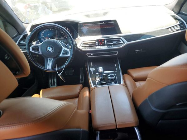 2022 BMW X7