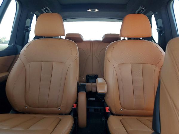 2022 BMW X7