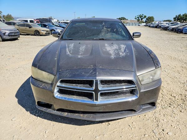 2012 DODGE CHARGER SE