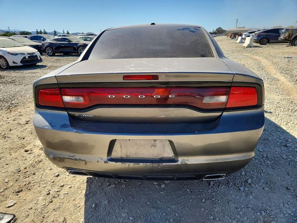 2012 DODGE CHARGER SE