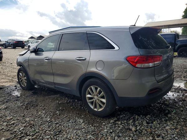 2016 KIA SORENTO L / LX