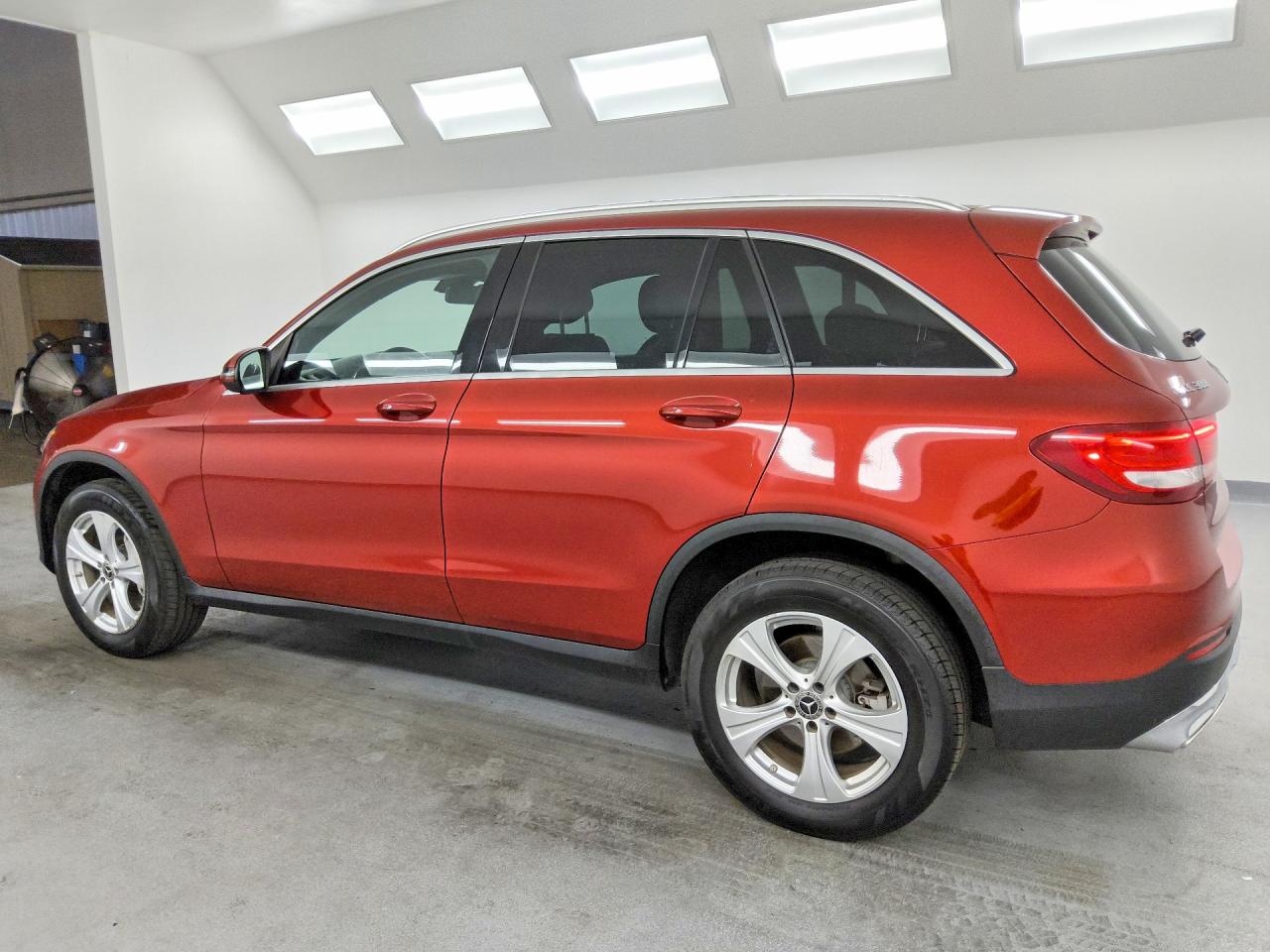 2018 MERCEDES-BENZ GLC GLC300