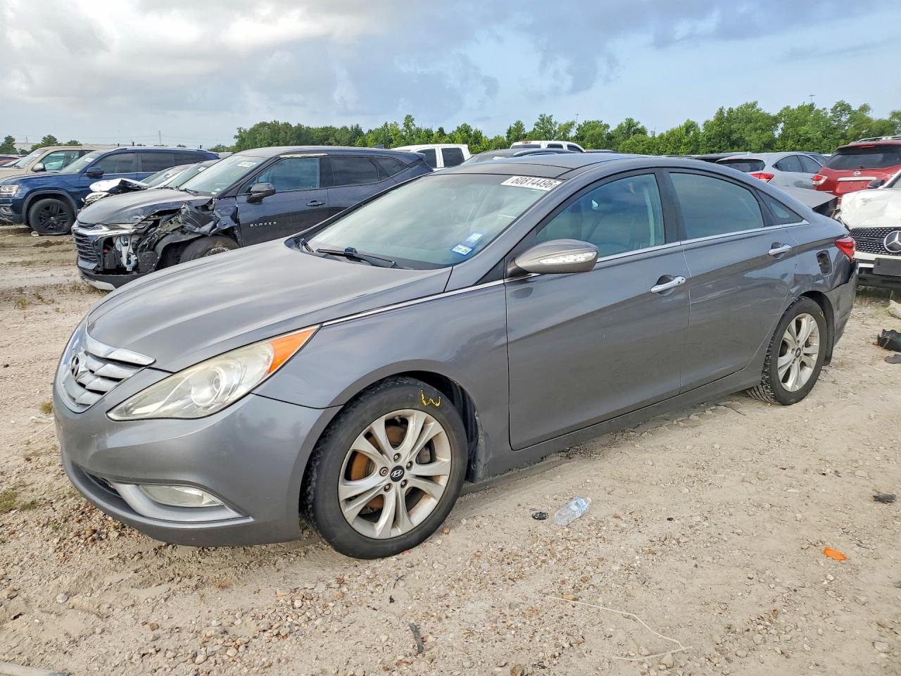 2013 HYUNDAI SONATA