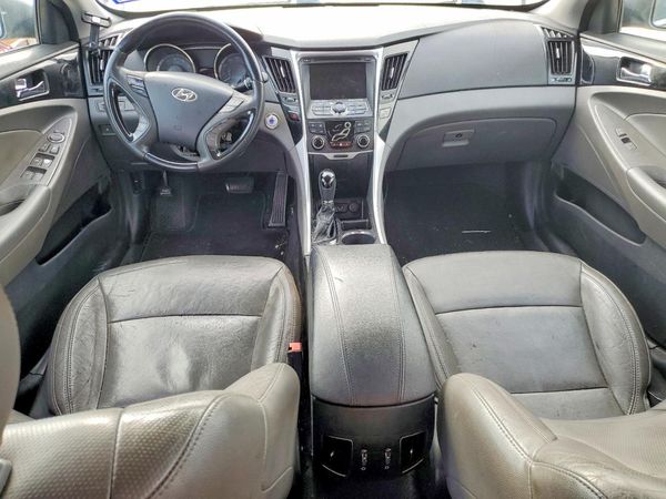 2013 HYUNDAI SONATA
