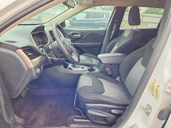 2016 JEEP CHEROKEE SPORT FWD