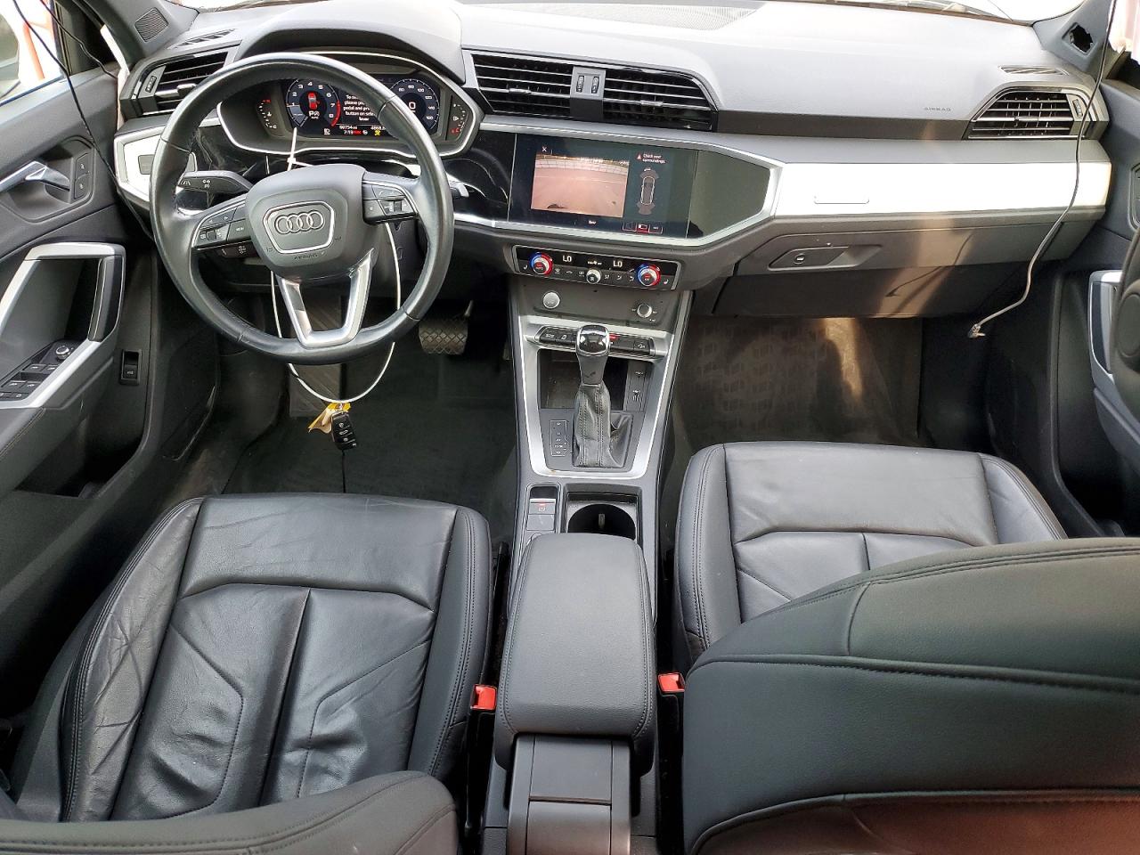 2020 AUDI Q3