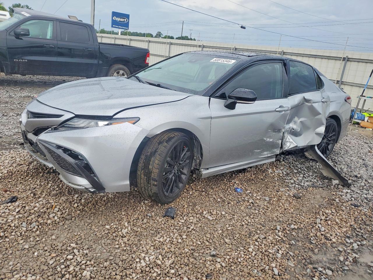 2022 TOYOTA CAMRY XSE