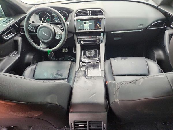 2019 JAGUAR F-PACE