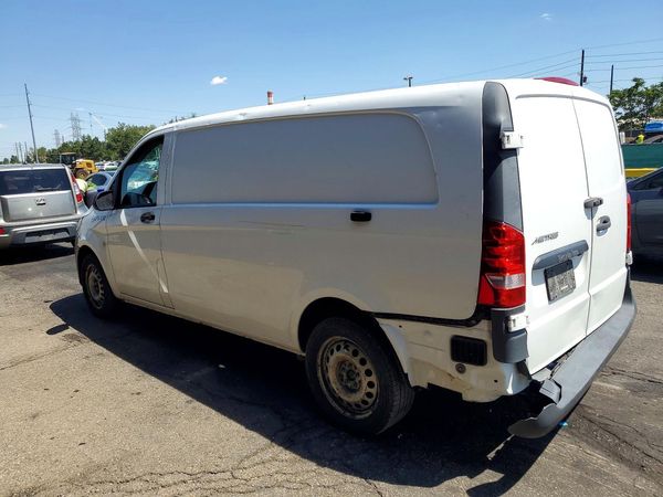 2018 MERCEDES-BENZ METRIS