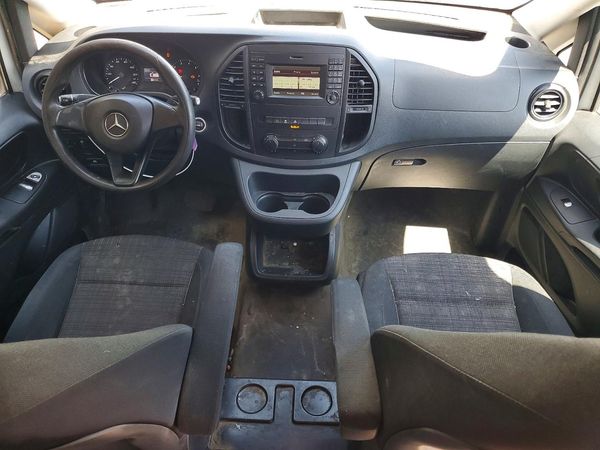 2018 MERCEDES-BENZ METRIS