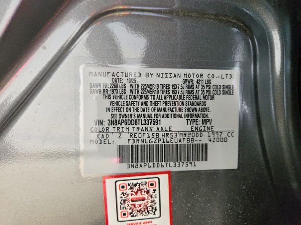 2026 NISSAN KICKS SR
