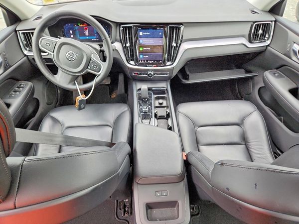 2024 VOLVO S60 Core