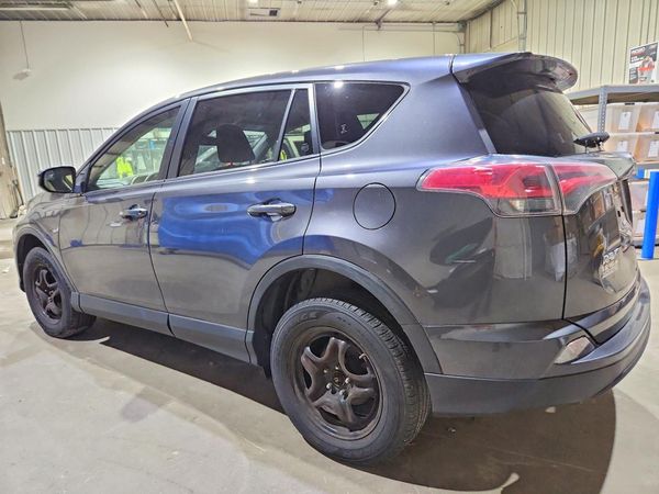2018 TOYOTA RAV4 LE — DSRA