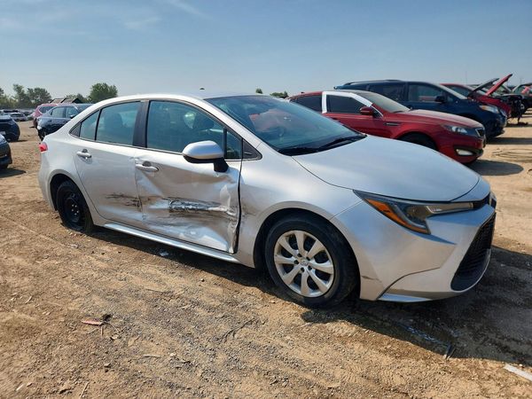 2022 TOYOTA COROLLA