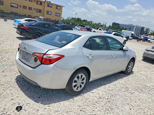 2016 TOYOTA COROLLA