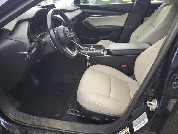 2022 MAZDA 3 Preferred Package