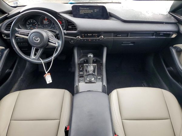 2022 MAZDA 3 Preferred Package
