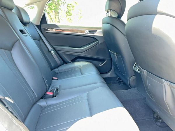 2018 GENESIS G80