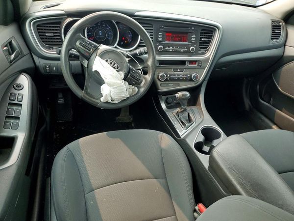 2015 KIA OPTIMA GL - Middle-low