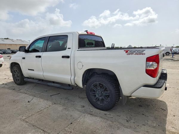 2021 TOYOTA TUNDRA SR5 grade
