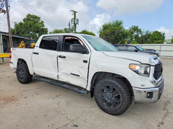 2021 TOYOTA TUNDRA SR5 grade