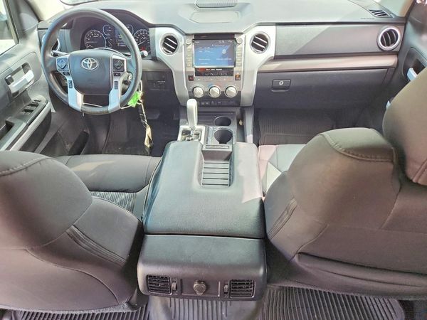 2021 TOYOTA TUNDRA SR5 grade