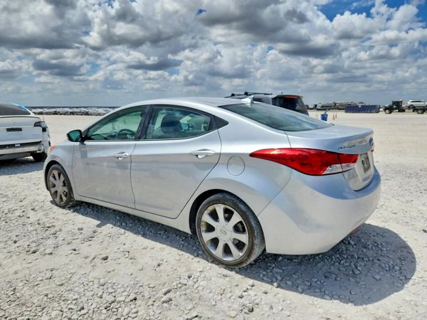 2012 HYUNDAI ELANTRA