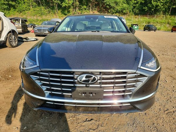 2023 HYUNDAI SONATA HYBRID Limited
