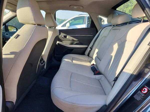 2023 HYUNDAI SONATA HYBRID Limited