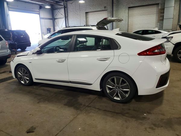 2018 HYUNDAI IONIQ Limited (HEV)