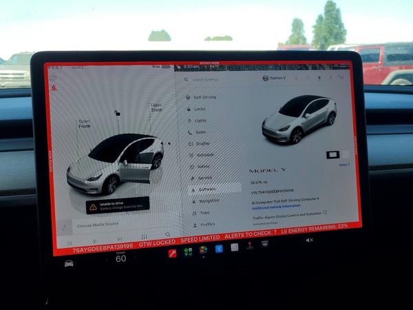 2023 TESLA MODEL Y
