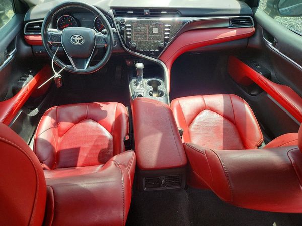 2019 TOYOTA CAMRY XSE