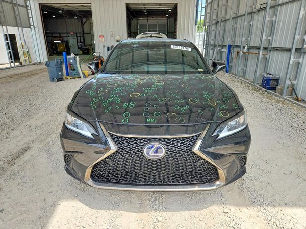 2022 LEXUS ES 300H 300h F Sport