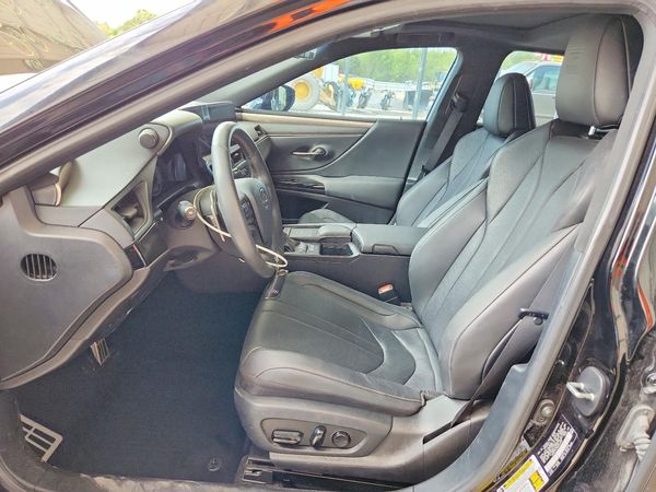 2022 LEXUS ES 300H 300h F Sport