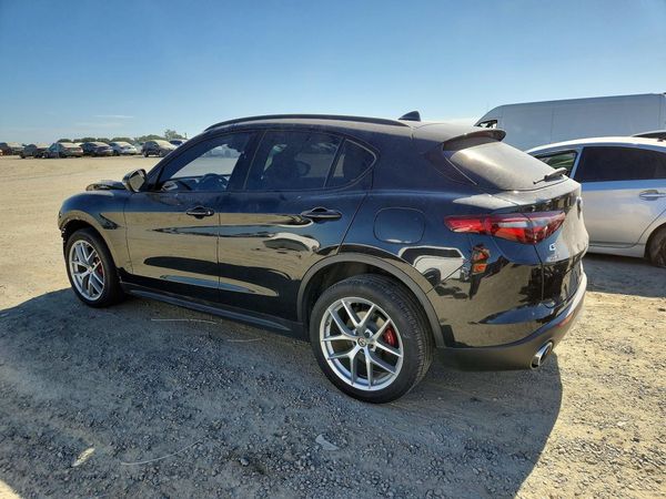2018 ALFA ROMEO STELVIO