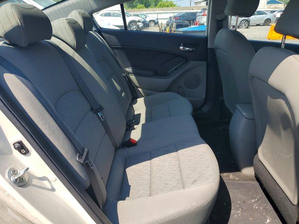 2015 KIA FORTE GL(Middle-low grade)
