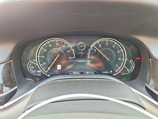 2017 BMW 750 xDrive