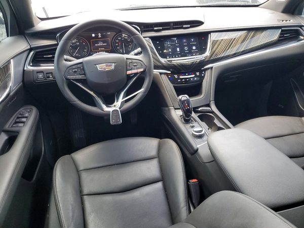 2024 CADILLAC XT6 Premium Luxury