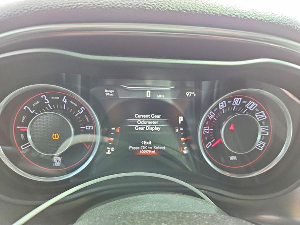 2016 DODGE CHALLENGER SXT